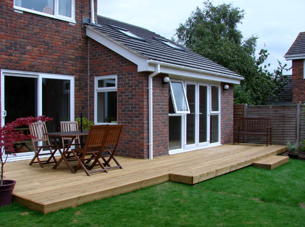 A picture of a complete house extension.